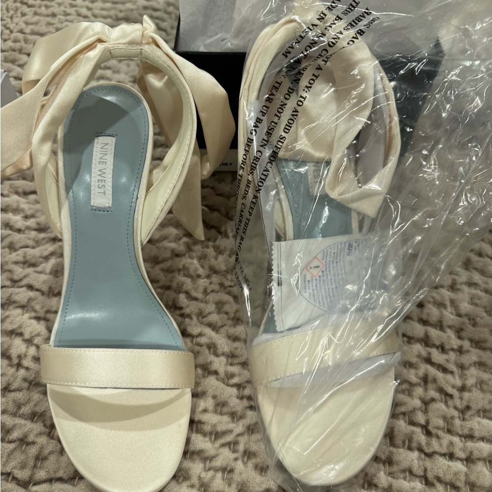 Nine West Cream Satin Heels - Picture 3 of 8